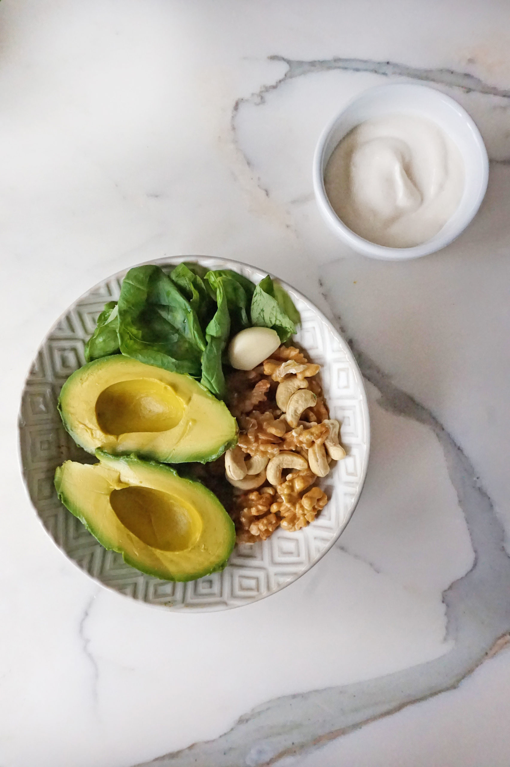 avocado pesto ingredients