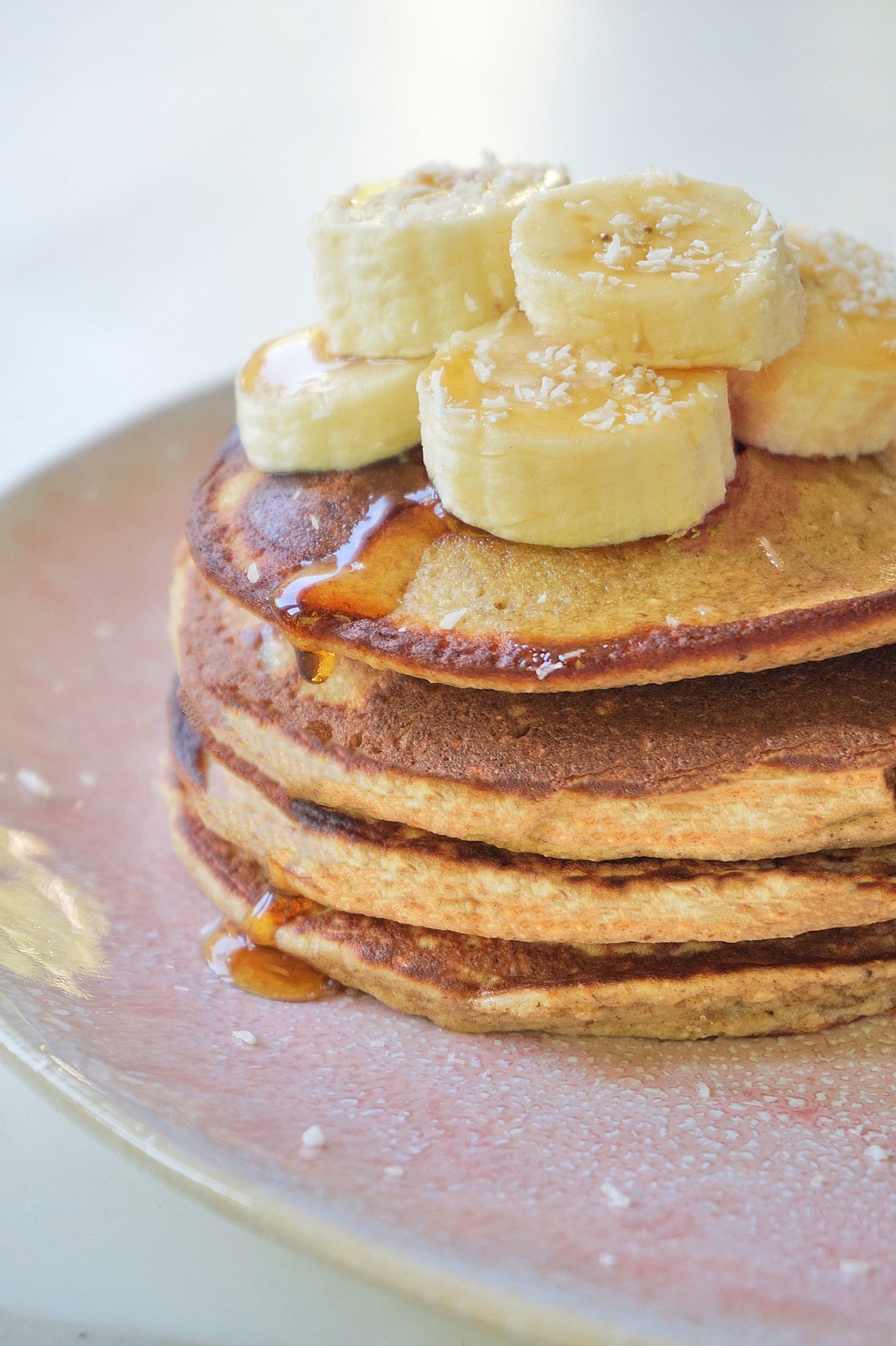 healthy oat banana pancakes